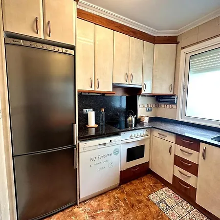 Apartamento Soleado Para 8 Personas En Santoña Habitación foto